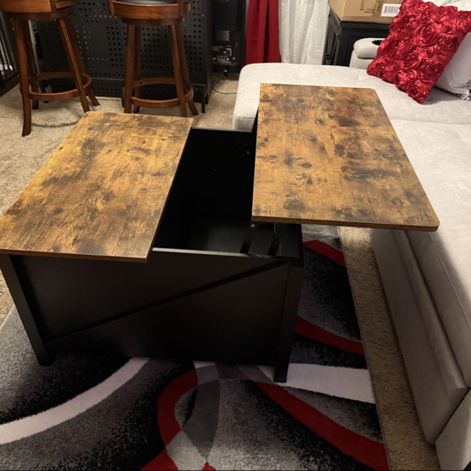 Gracie Oaks Veronike Square Farmhouse Lift Top Coffee Table